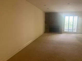 Photo #5: 223038453 Listing