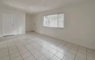 Photo #1: 223038495 Listing 