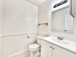 Photo #4: 223038495 Listing 