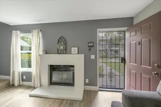 Photo #2: 223038889 Listing 