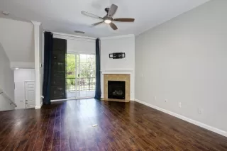 Photo #5: 223040273 Listing