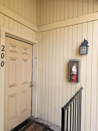 Photo #1: 223040390 Listing 