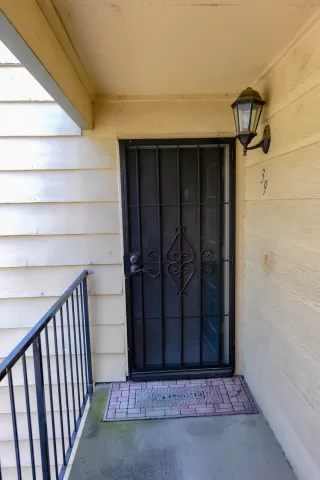 Photo #5: 223040391 Listing