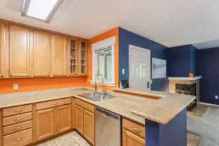 Photo #3: 223040706 Listing