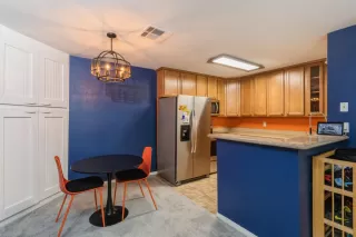 Photo #5: 223040706 Listing