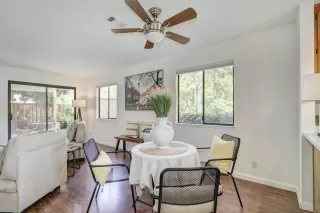 Photo #6: 223041482 Listing