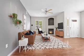 Photo #4: 223041768 Listing