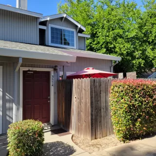 Photo #1: 223042841 Listing