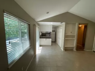 Photo #5: 223043754 Listing 