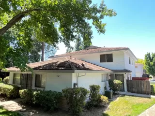 Photo #2: 223043759 Listing