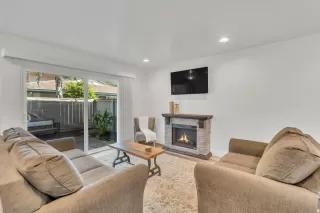 Photo #4: 223044317 Listing