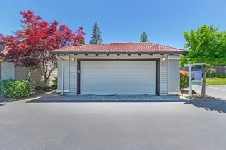 Photo #2: 223044906 Listing