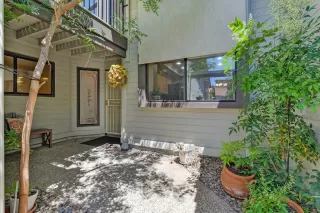 Photo #5: 223045312 Listing