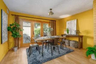 Photo #4: 223045313 Listing