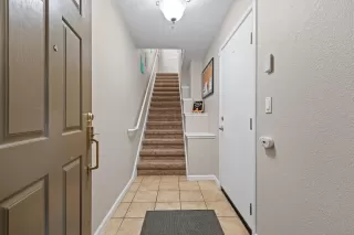 Photo #1: 223045863 Listing 