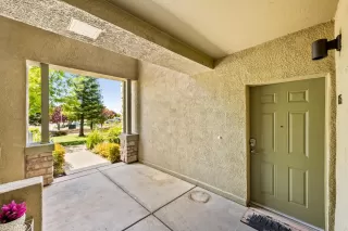 Photo #4: 223046676 Listing