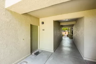 Photo #5: 223046676 Listing