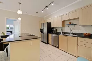 Photo #4: 223047060 Listing