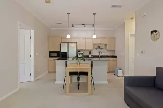 Photo #5: 223047060 Listing