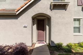 Photo #1: 223047783 Listing 