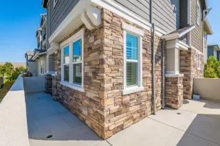 Photo #6: 223048627 Listing