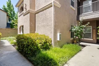 Photo #1: 223048741 Listing 