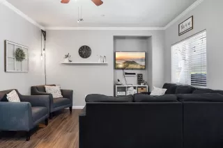 Photo #4: 223048741 Listing 