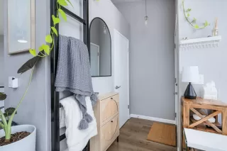 Photo #1: 223049045 Listing 