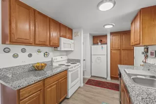 Photo #6: 223049177 Listing