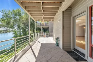 Photo #2: 223050136 Listing 