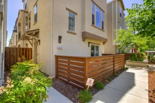 Photo #1: 223051071 Listing