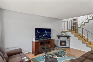 Photo #1: 223051121 Listing 