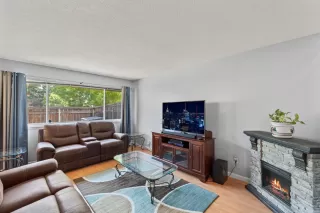 Photo #2: 223051121 Listing 