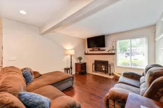 Photo #4: 223051648 Listing 