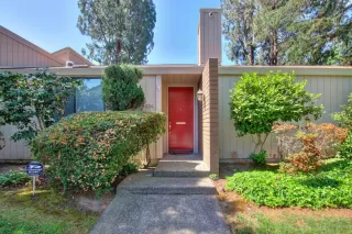 Photo #4: 223051932 Listing