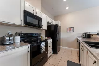 Photo #2: 223052100 Listing 