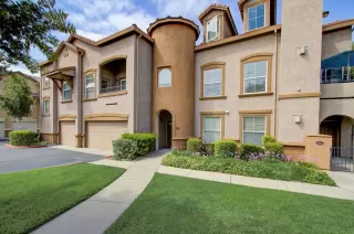 Photo #3: 223052997 Listing 