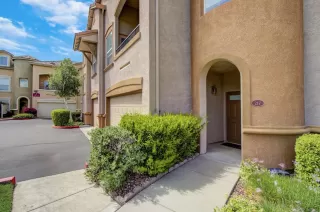 Photo #4: 223052997 Listing 