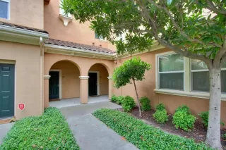 Photo #2: 223053065 Listing 