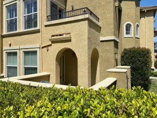 Photo #4: 223053198 Listing