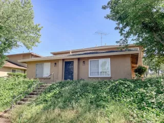 Photo #1: 223053469 Listing 