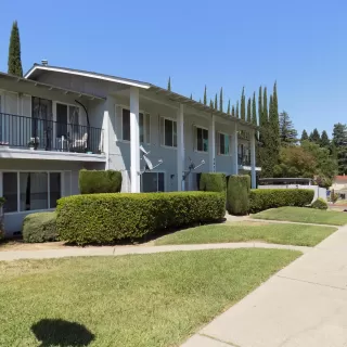 Photo #1: 223053756 Listing