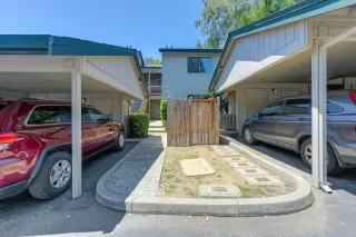 Photo #4: 223054740 Listing