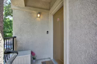 Photo #3: 223056198 Listing