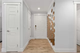 Photo #2: 223056750 Listing