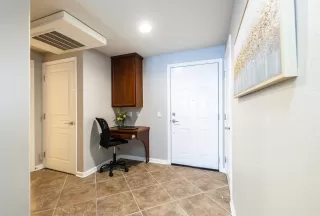 Photo #4: 223056848 Listing