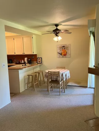 Photo #5: 223057069 Listing