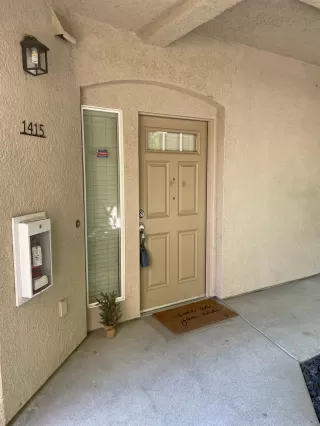 Photo #3: 223057548 Listing