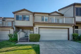 More Details about MLS # 223057685 : 1135 LANTERN VIEW DR #15