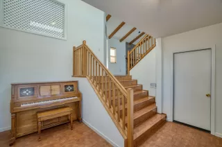 Photo #6: 223057685 Listing 